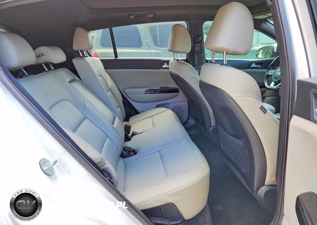 2020 Kia Sportage S VIN:KNDP63AC2L7682804 - 10