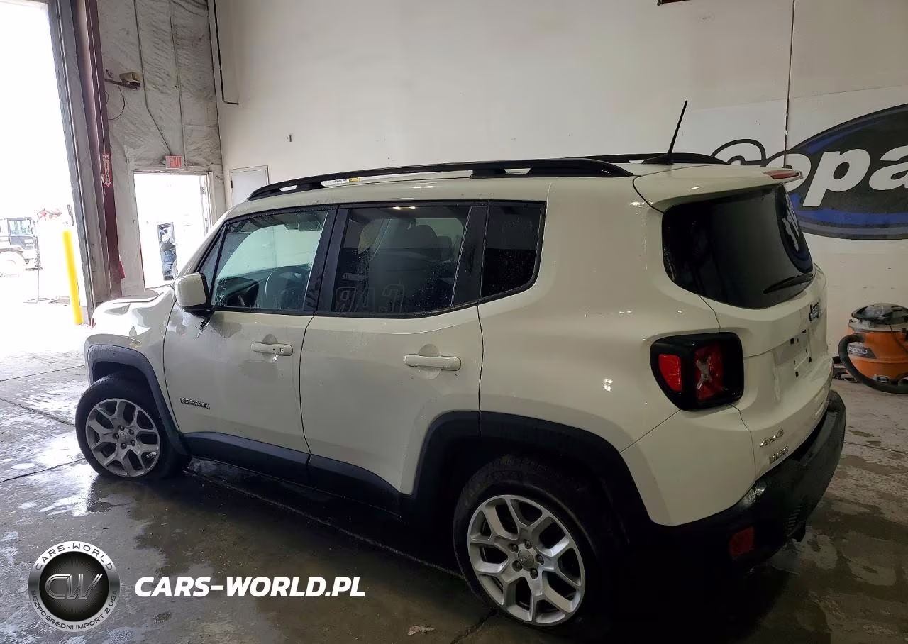 2018 Jeep Renegade Latitude VIN:ZACCJBBB0JPJ32477 - 2