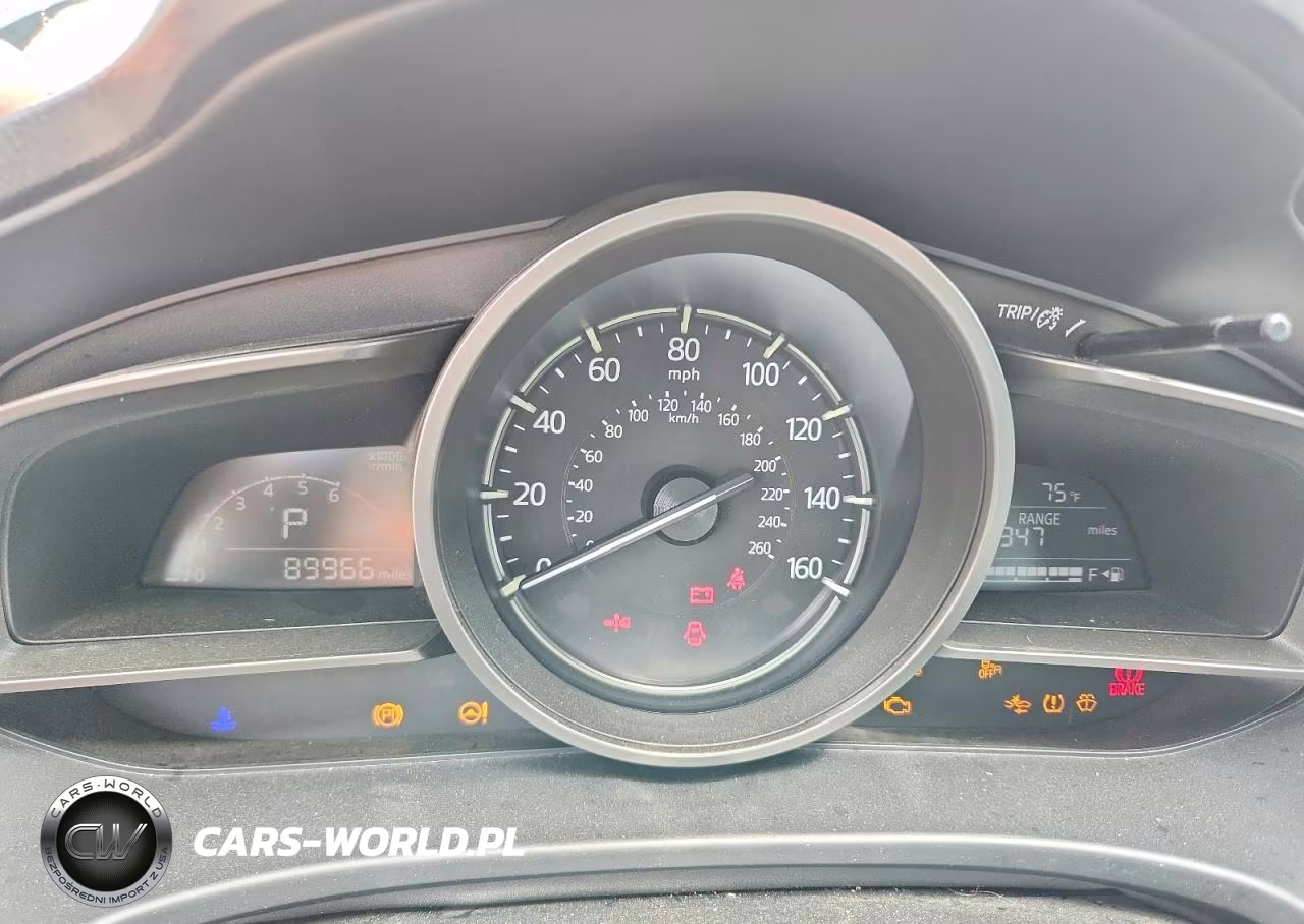 2018 Mazda 3 Touring VIN:3MZBN1V39JM271766 - 9