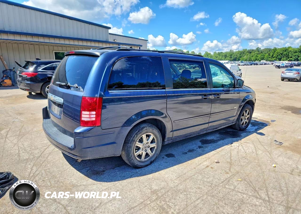 2008 Chrysler Town & Country Touring VIN:2A8HR54P68R792484 - 3
