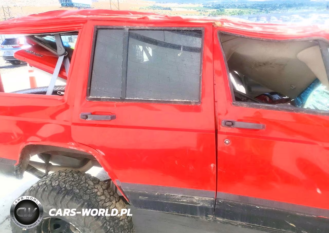 1996 Jeep Cherokee Sport VIN:1J4FJ68S6TL131124 - 10