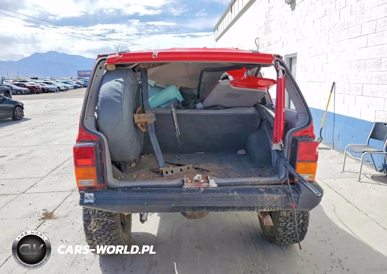 1996 Jeep Cherokee Sport VIN:1J4FJ68S6TL131124 - 6