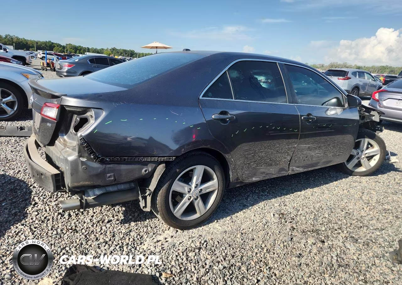 2014 Toyota Camry Se VIN:4T1BF1FK8EU315016 - 3