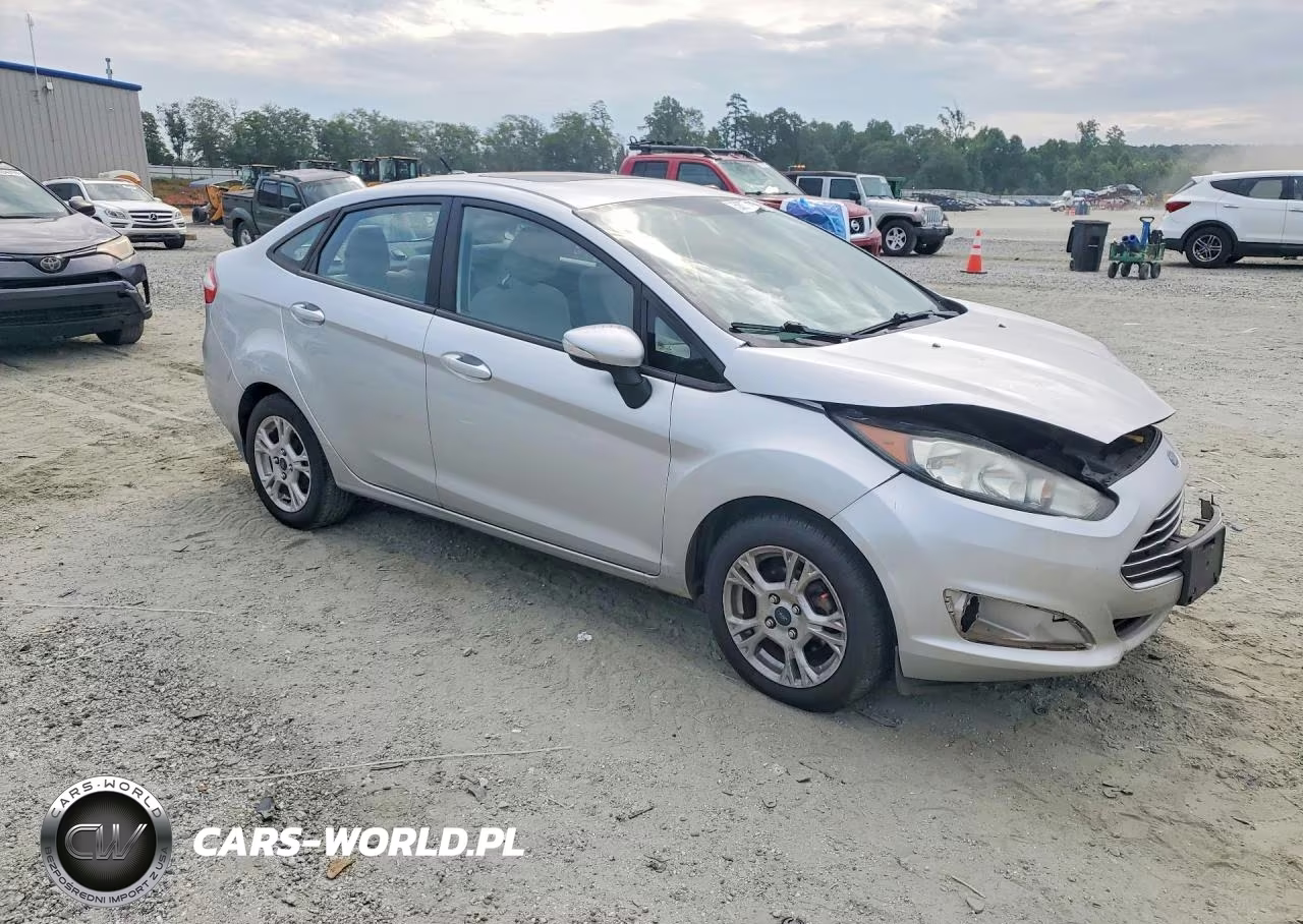 2016 Ford Fiesta Se VIN:3FADP4BJ3GM166553 - 4