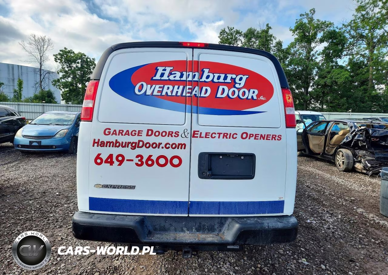 2023 Chevrolet Express G3500 VIN:1GCZGHF70P1260246 - 6