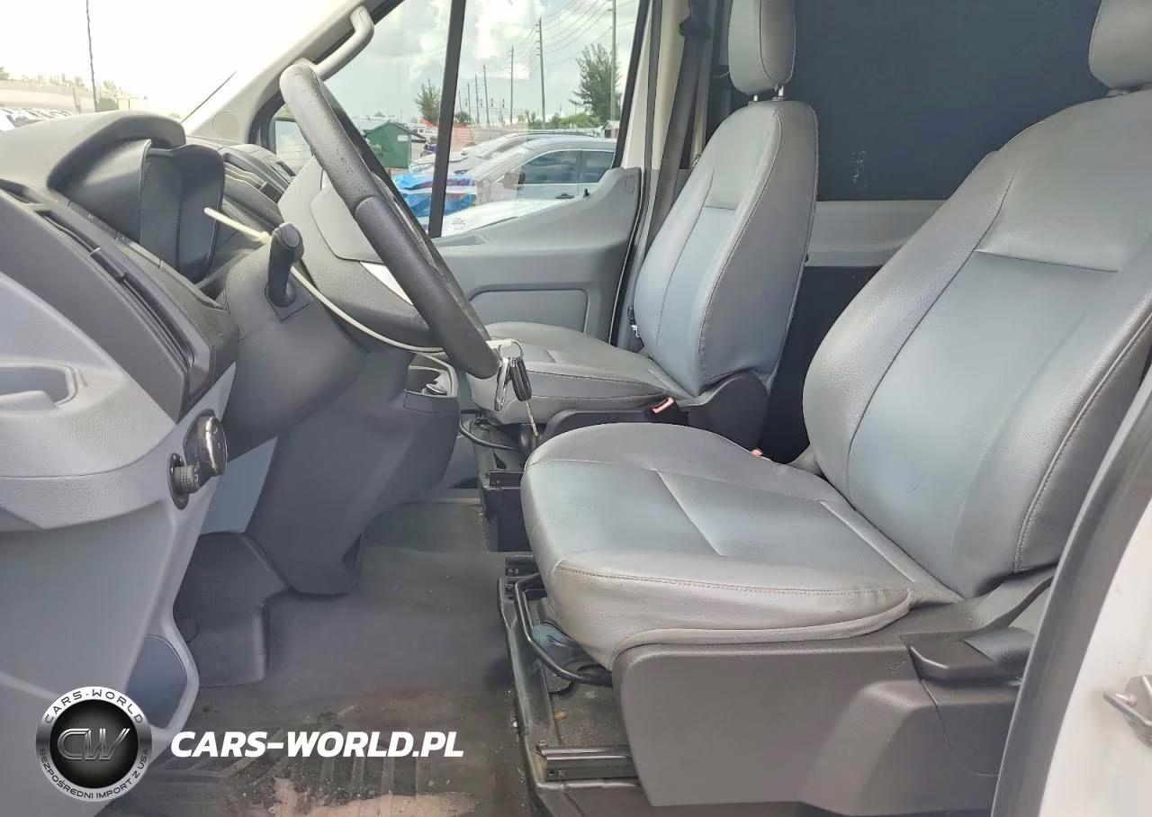 2018 Ford Transit T-250 VIN:1FTYR2CM2JKB13604 - 7