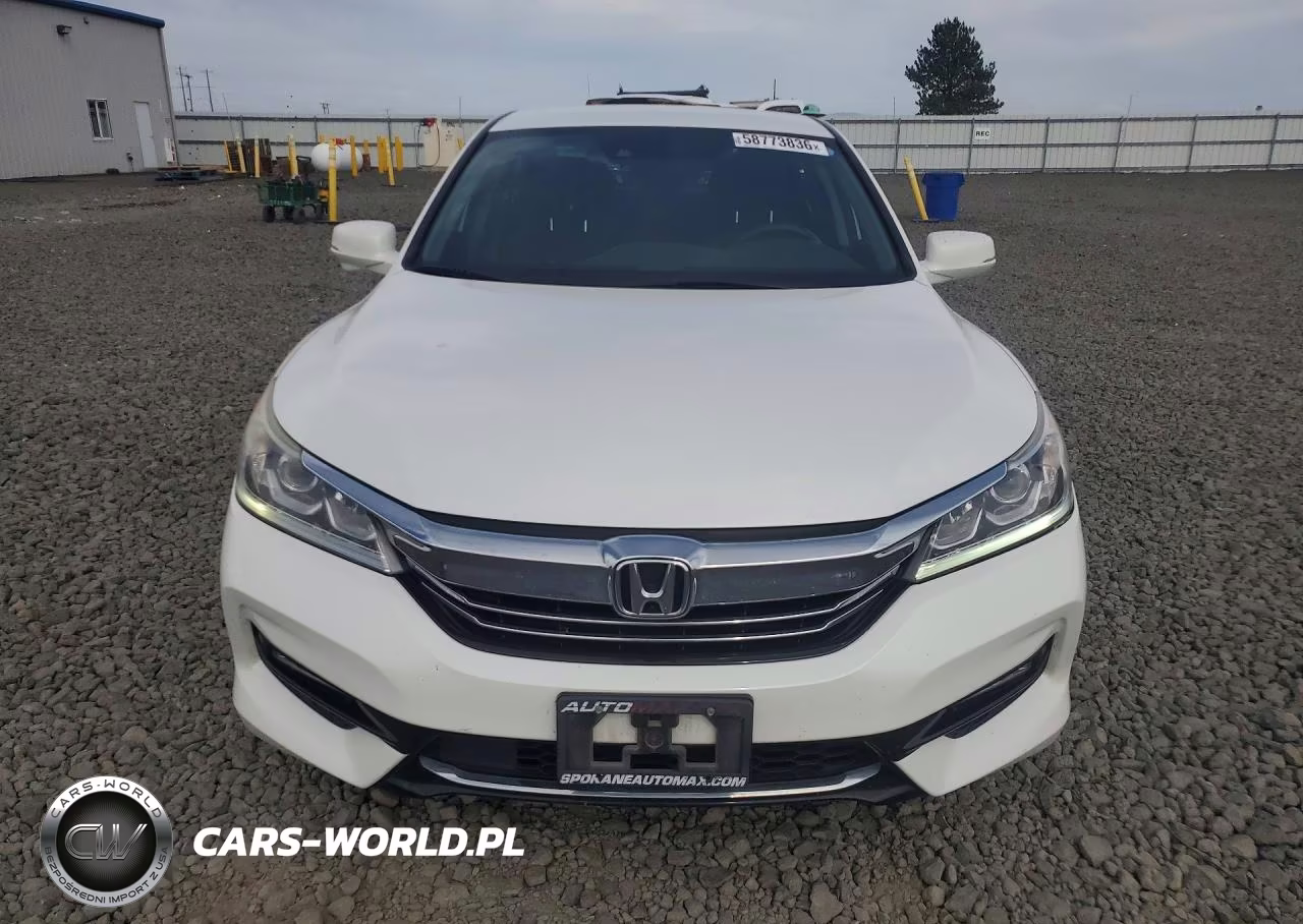 2017 Honda Accord Hybrid VIN:JHMCR6F38HC003681 - 5