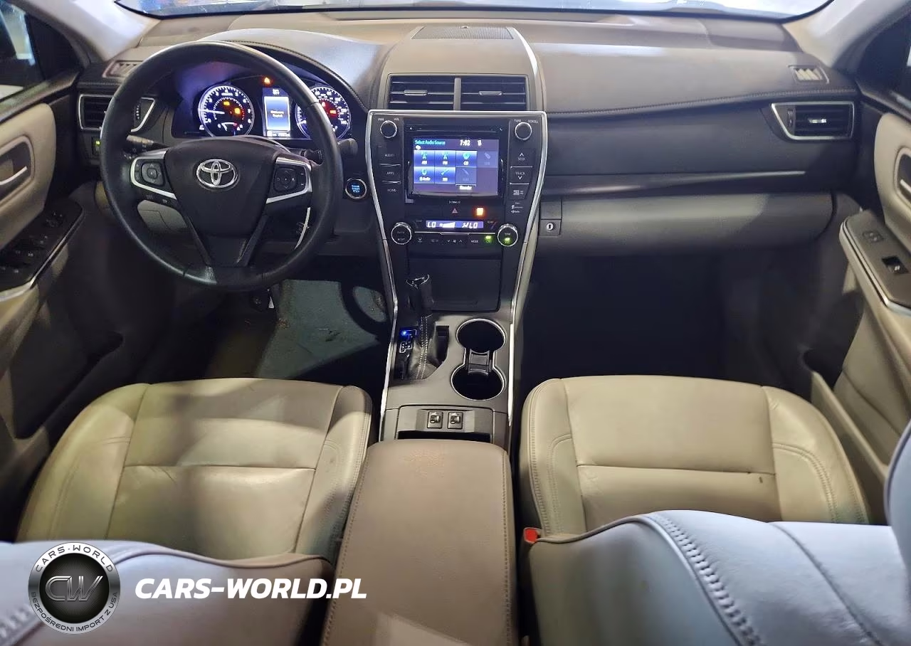 2016 Toyota Camry Xle VIN:4T1BF1FK2GU614438 - 8