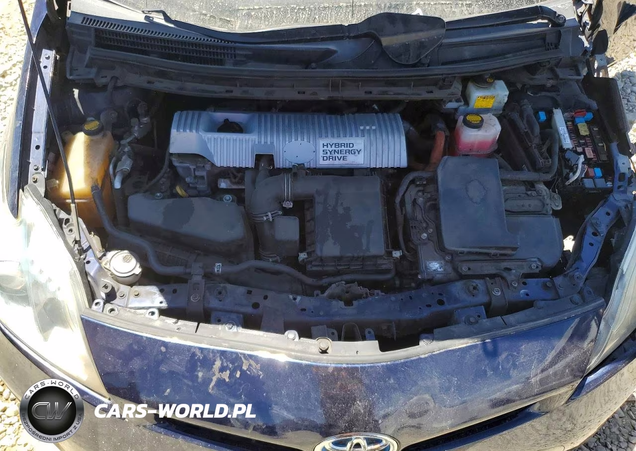 2014 Toyota Prius Two VIN:JTDKN3DUXE1767316 - 11