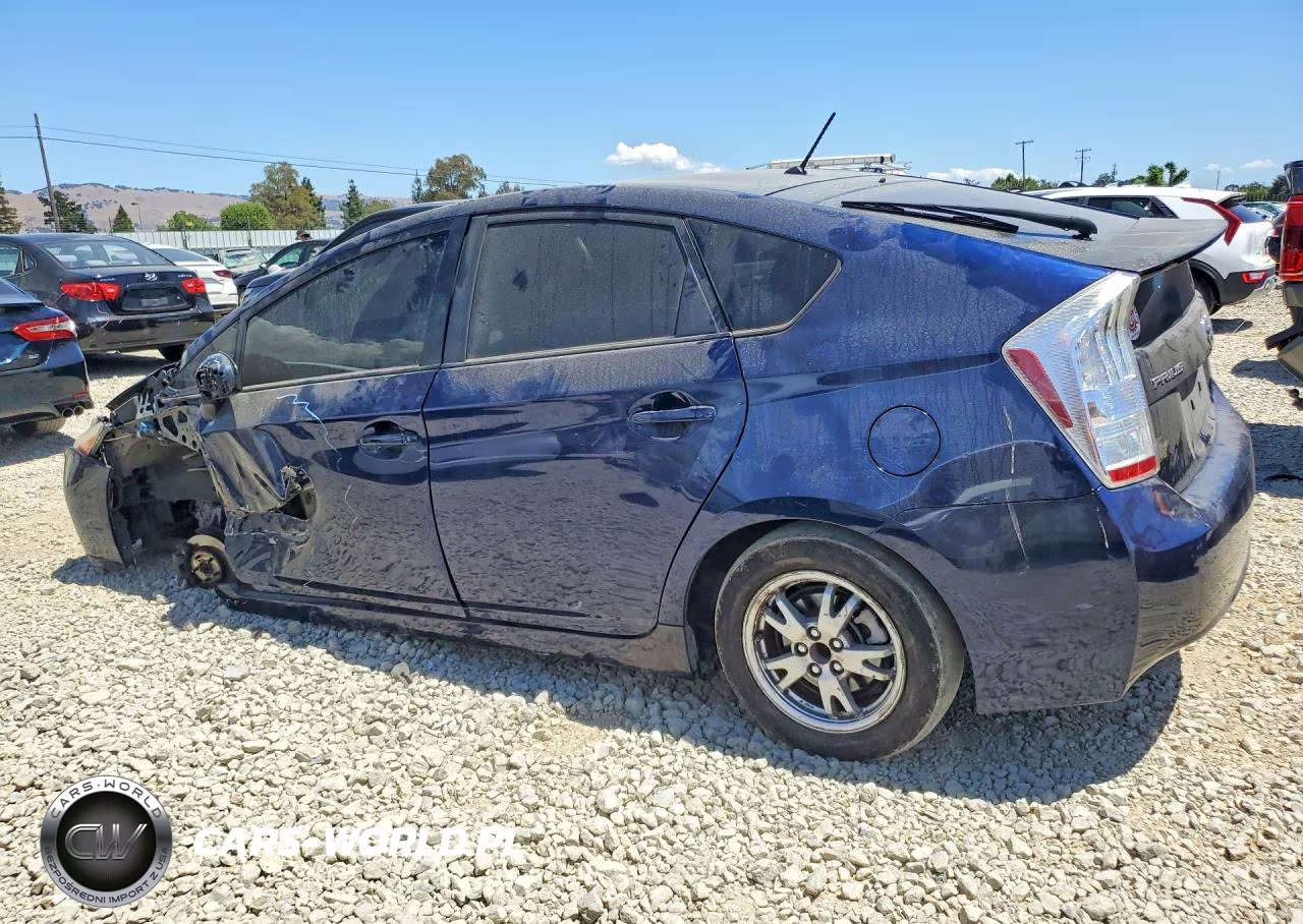 2014 Toyota Prius Two VIN:JTDKN3DUXE1767316 - 2