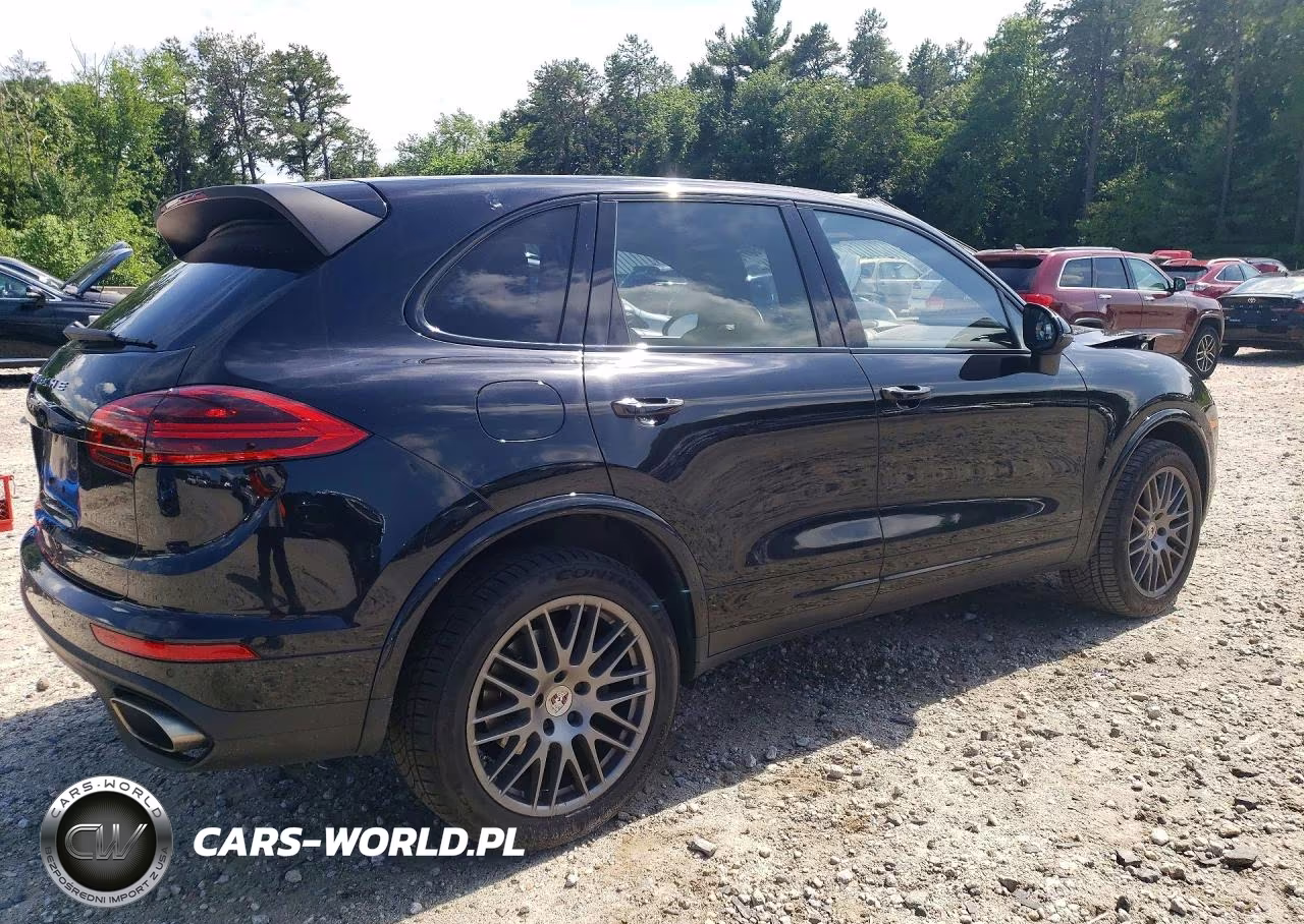 2018 Porsche Cayenne VIN:WP1AA2A28JKA02435 - 3
