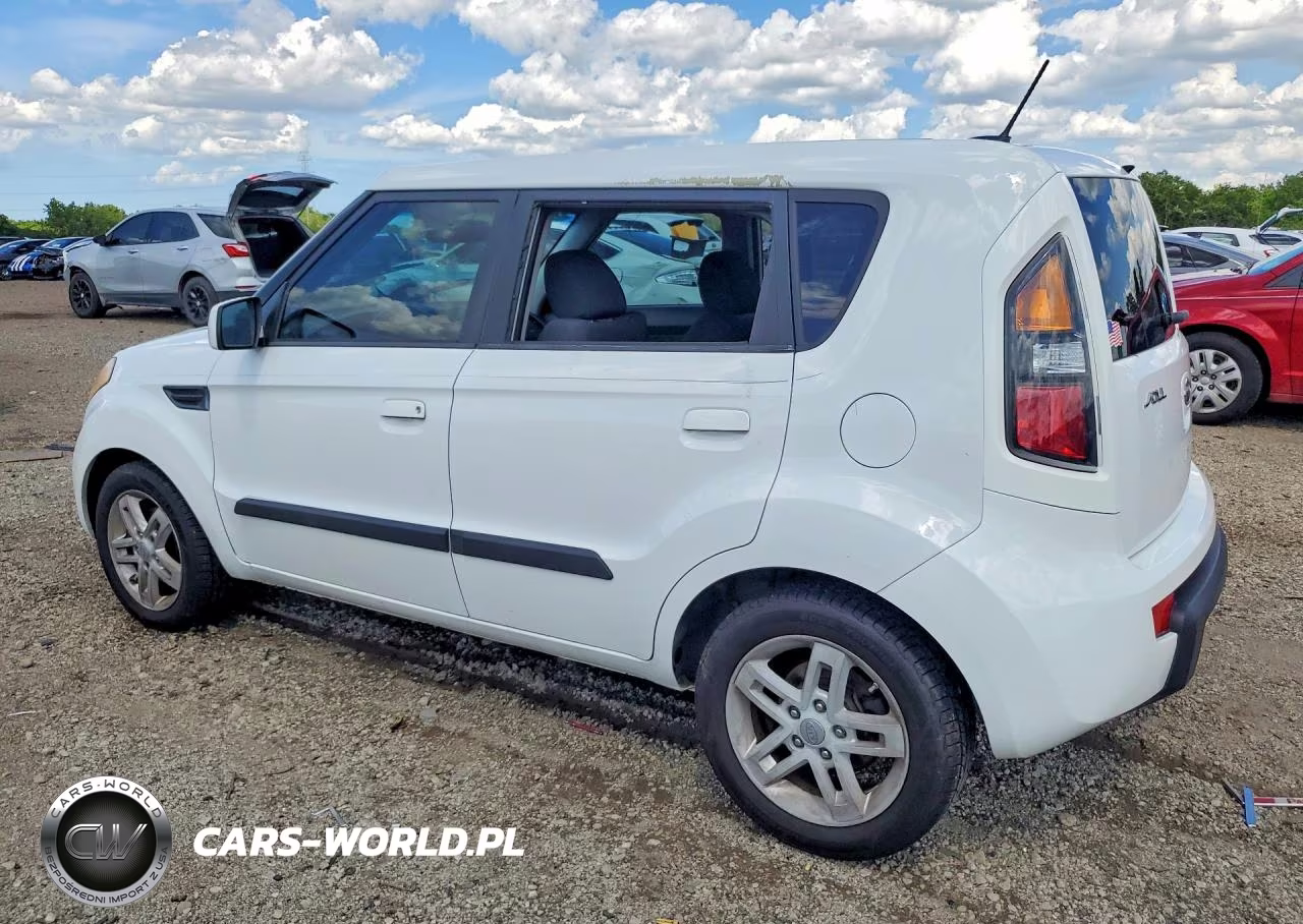 2010 Kia Soul +-!-Sport VIN:KNDJT2A21A7166141 - 2