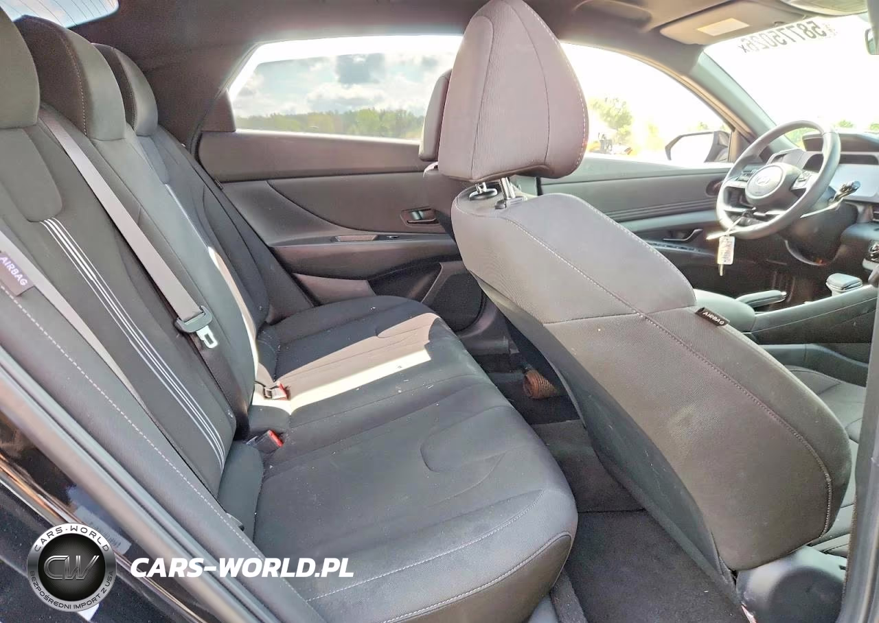 2026 Hyundai Elantra Sel Sport VIN:KMHLM4DGXTU140503 - 10