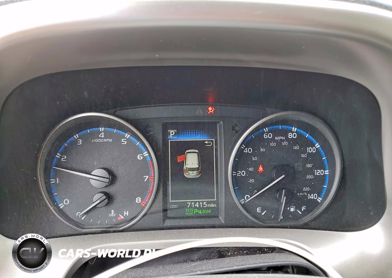 2018 Toyota Rav4 Xle VIN:JTMRFREV4JJ237679 - 9