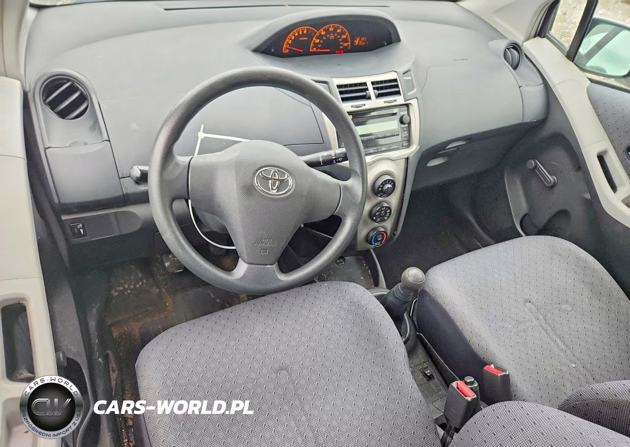 2010 Toyota Yaris Base VIN:JTDJT4K30A5285135 - 8
