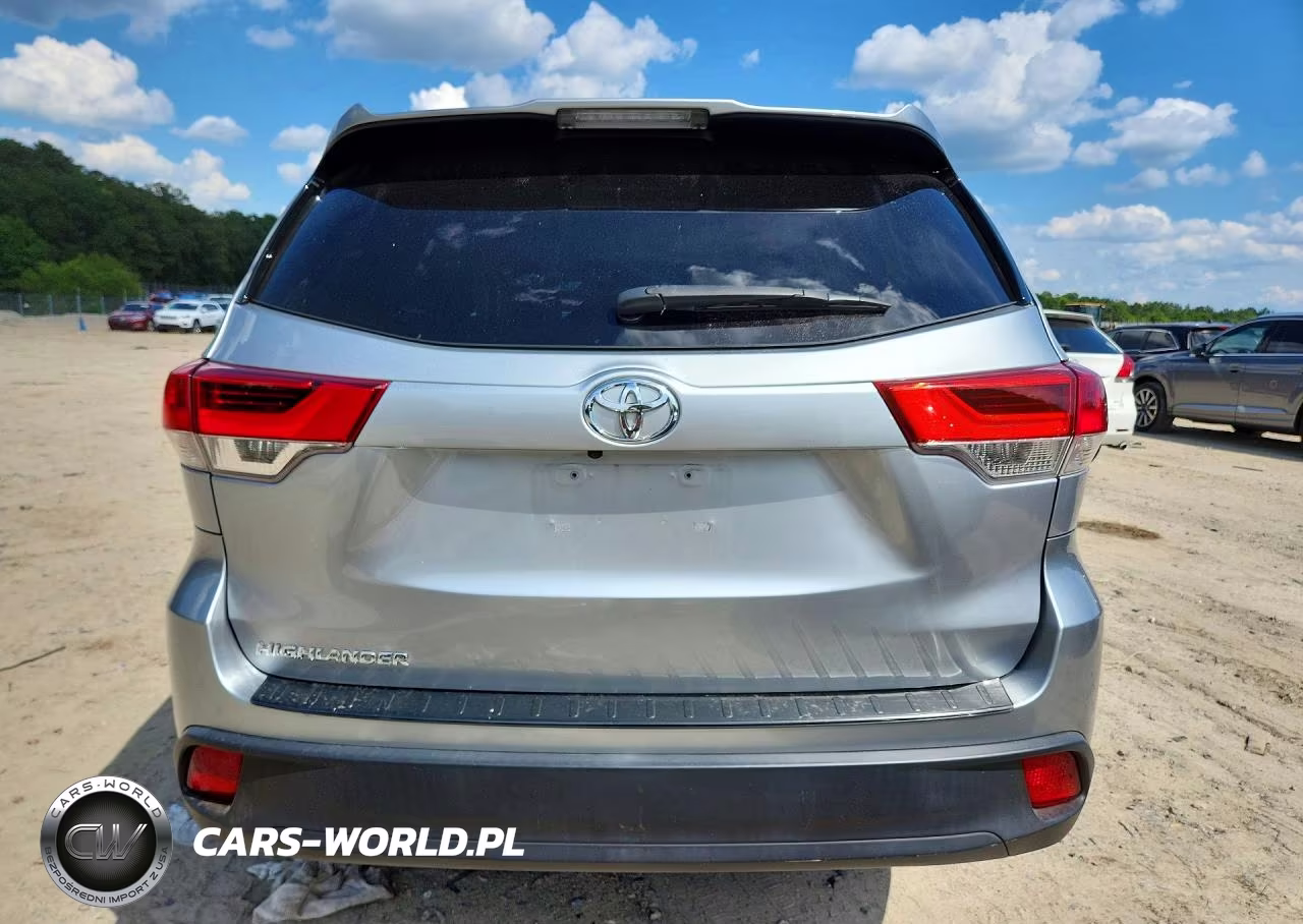 2019 Toyota Highlander Le VIN:5TDZARFH9KS049946 - 6