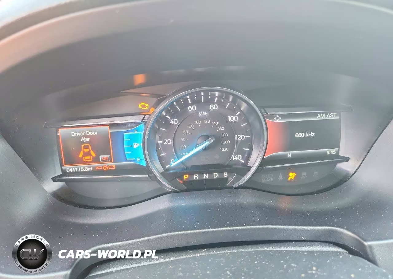 2019 Ford Explorer Xlt VIN:1FM5K8D81KGB00256 - 9