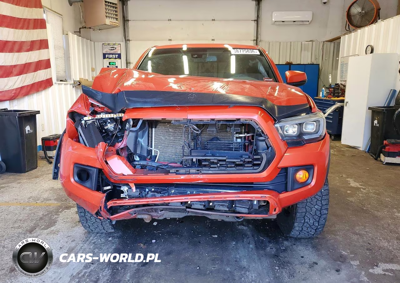 2018 Toyota Tacoma Trd Off-Road VIN:3TMCZ5AN7JM174009 - 5
