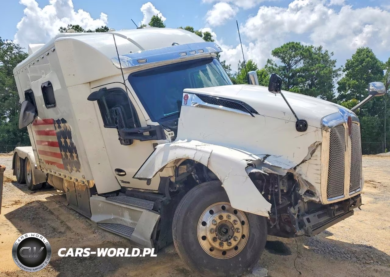 2022 Kenworth Construction T680