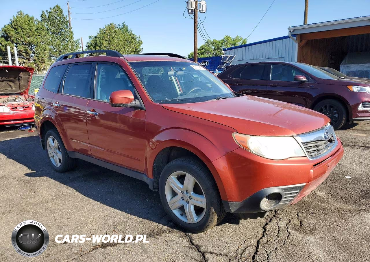 2010 Subaru Forester 2.5X Premium VIN:JF2SH6CC9AH910910 - 4