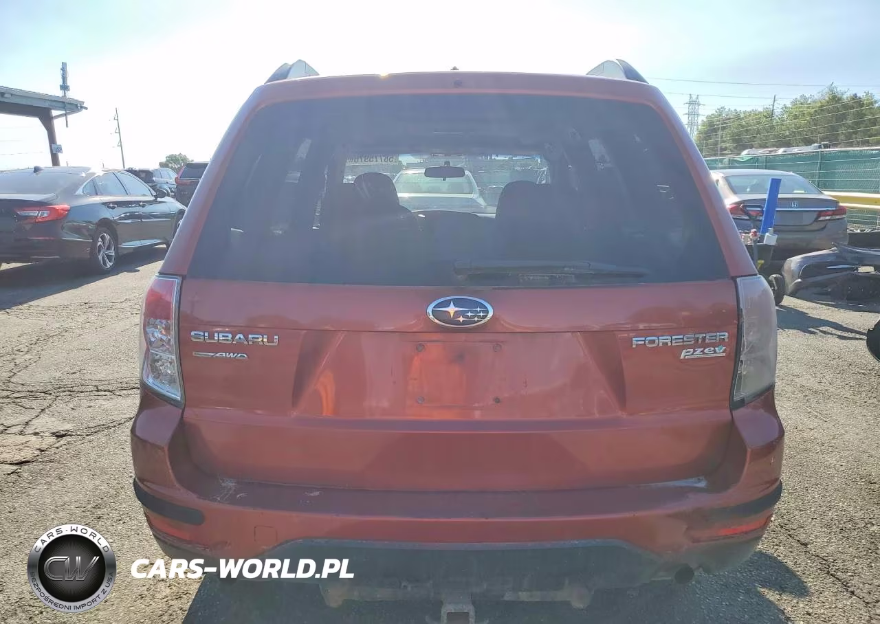 2010 Subaru Forester 2.5X Premium VIN:JF2SH6CC9AH910910 - 6