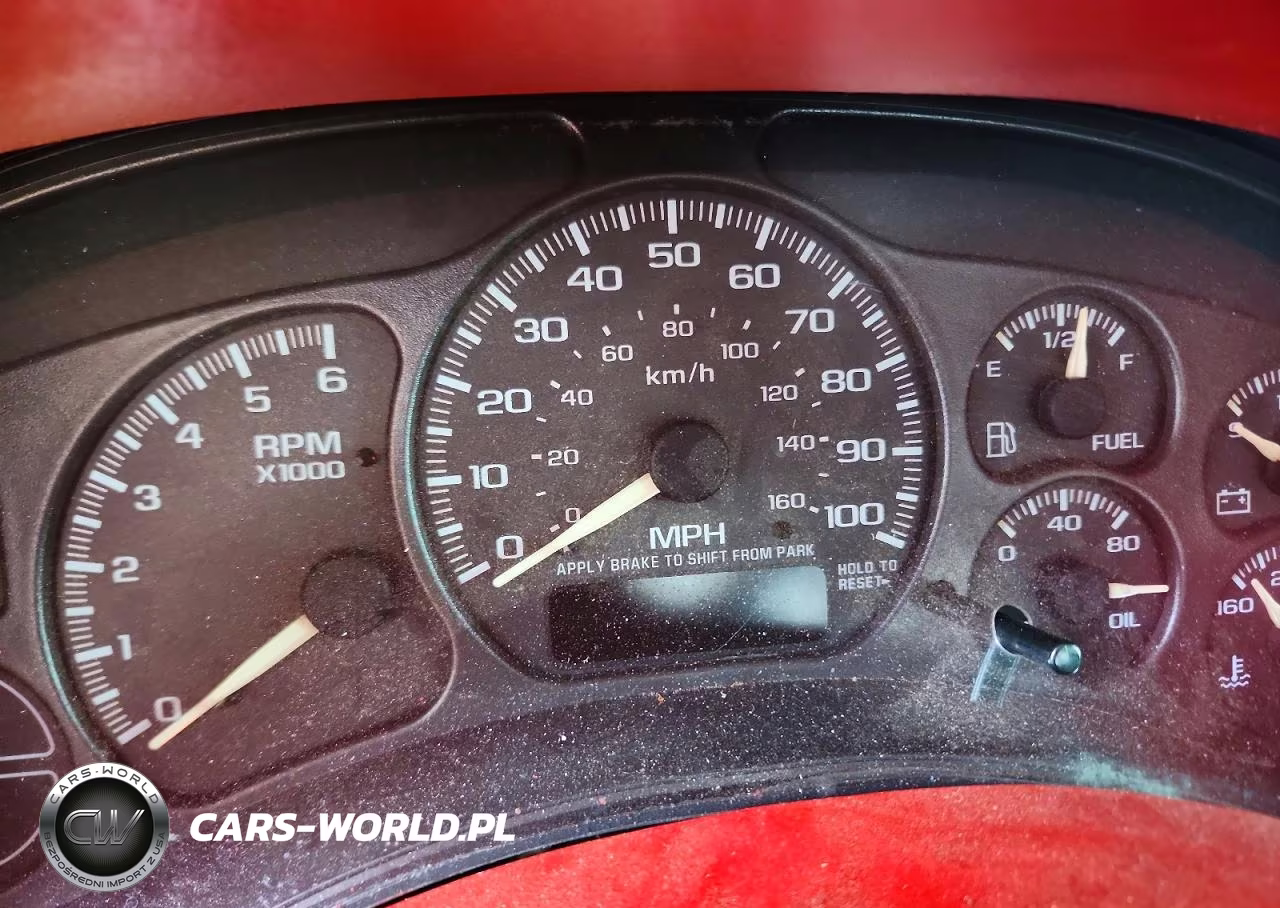 2000 Chevrolet Silverado C1500 VIN:2GCEC19T2Y1107227 - 9