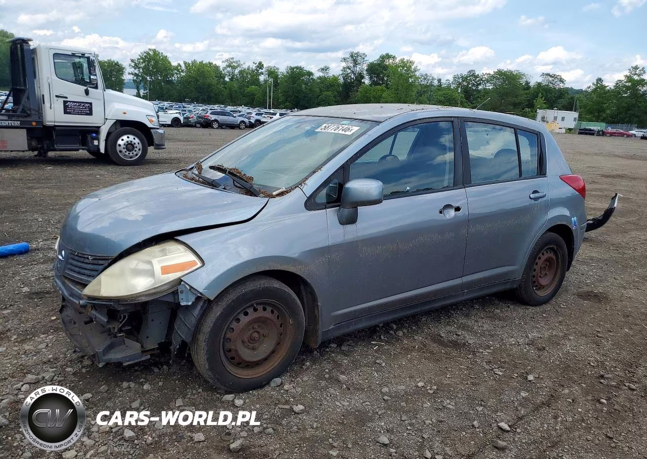 2007 Niss Versa