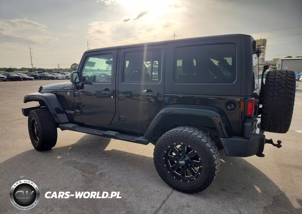 2014 Jeep Wrangler Unlimited Sahara VIN:1C4BJWEG9EL305419 - 2