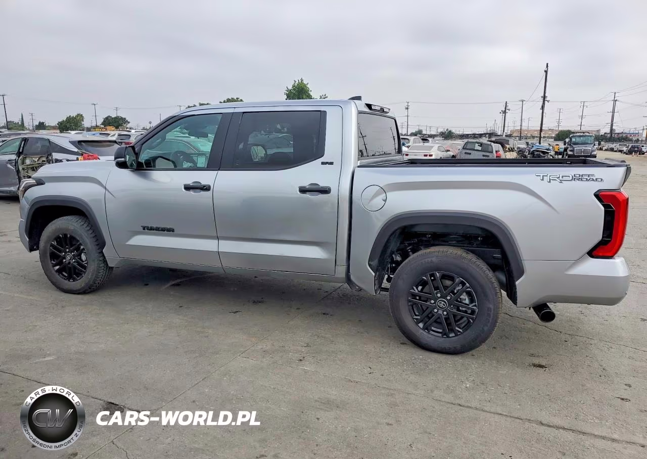 2026 Toyota Tundra Sr5 Crewmax 5.5' Bed VIN:5TFLA5DB4TX361682 - 2