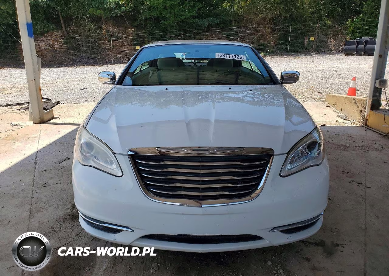 2012 Chrysler 200 Touring VIN:1C3BCBEGXCN217441 - 5