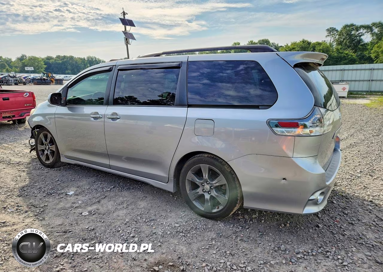 2016 Toyota Sienna Se VIN:5TDXK3DC2GS728019 - 2