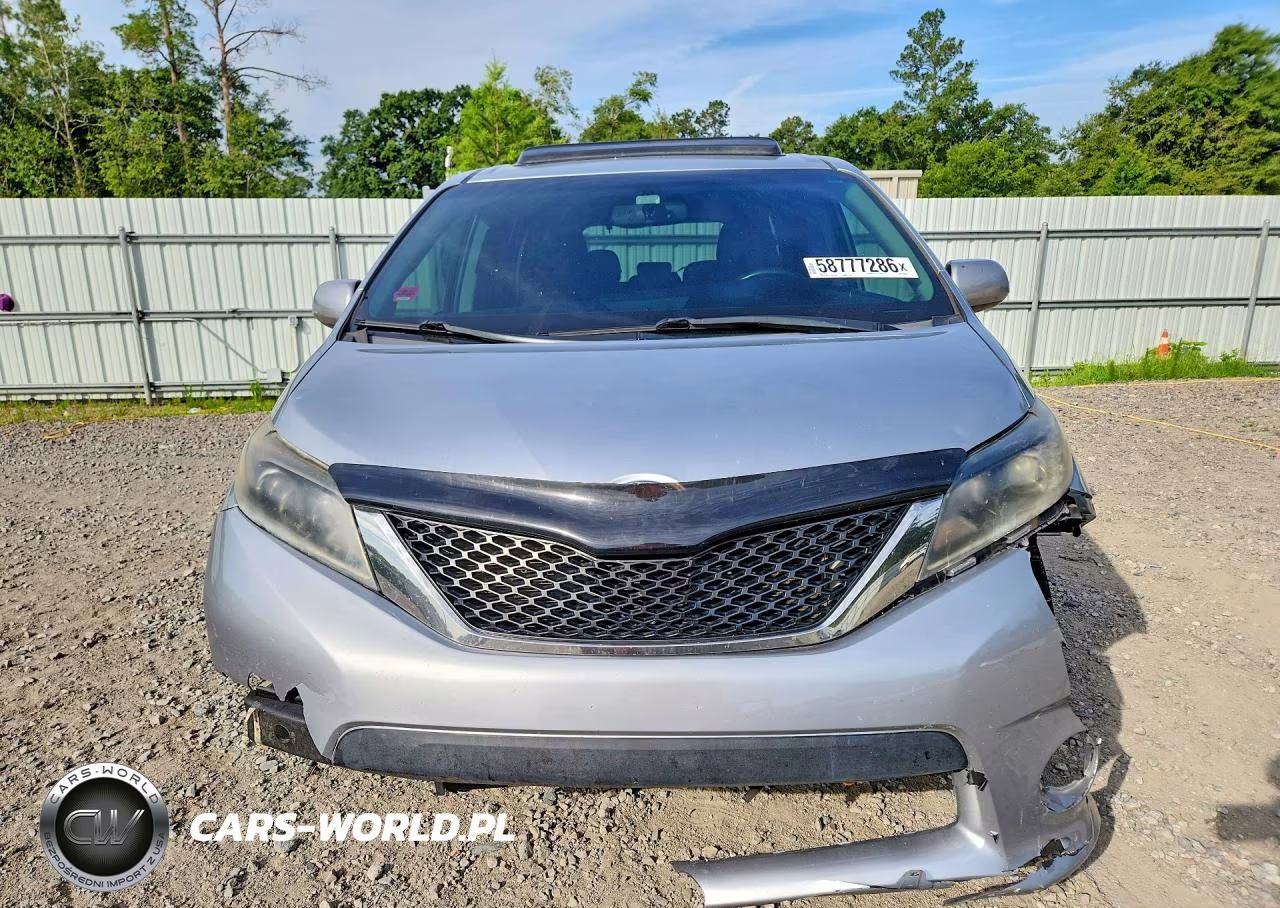 2016 Toyota Sienna Se VIN:5TDXK3DC2GS728019 - 5