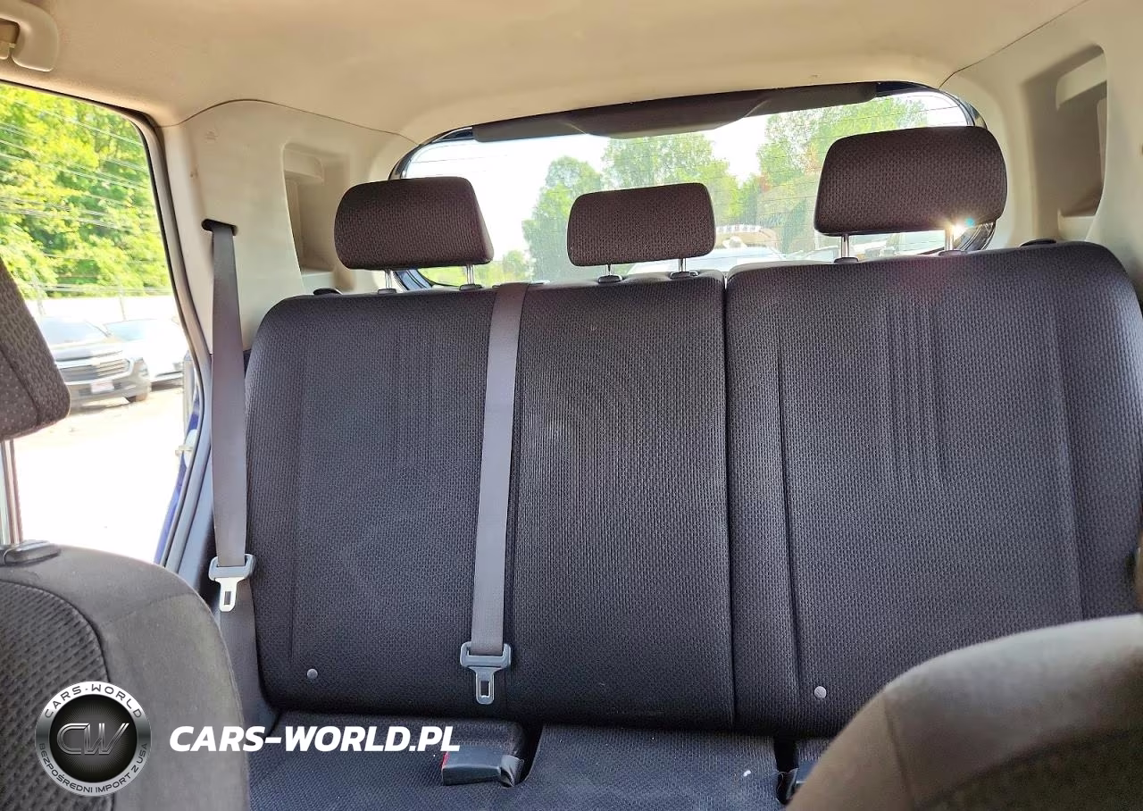 2008 Toyota Scion Xb VIN:JTLKE50E281040108 - 10
