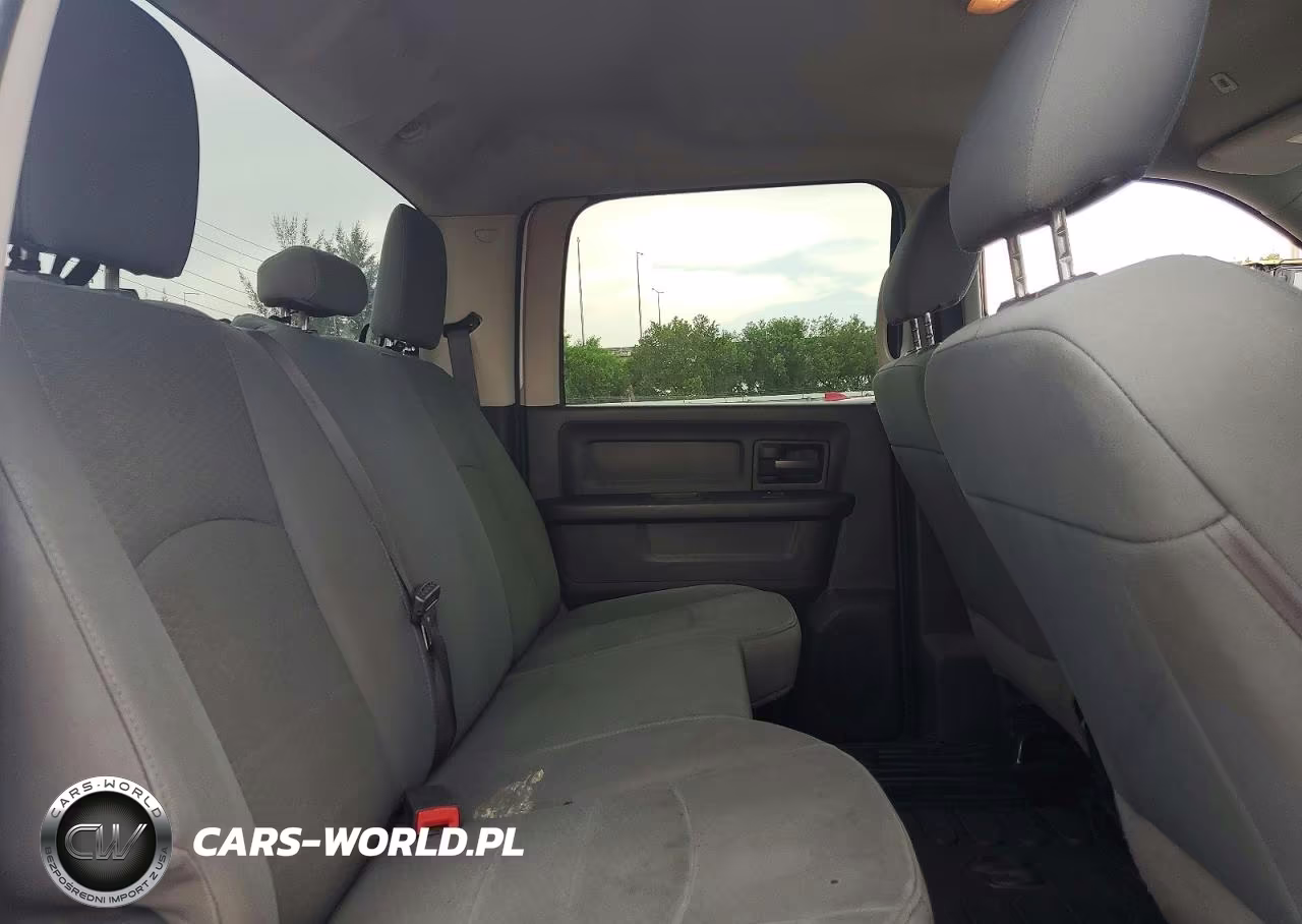 2018 Ram 2500 St VIN:3C6TR5HT0JG326156 - 10