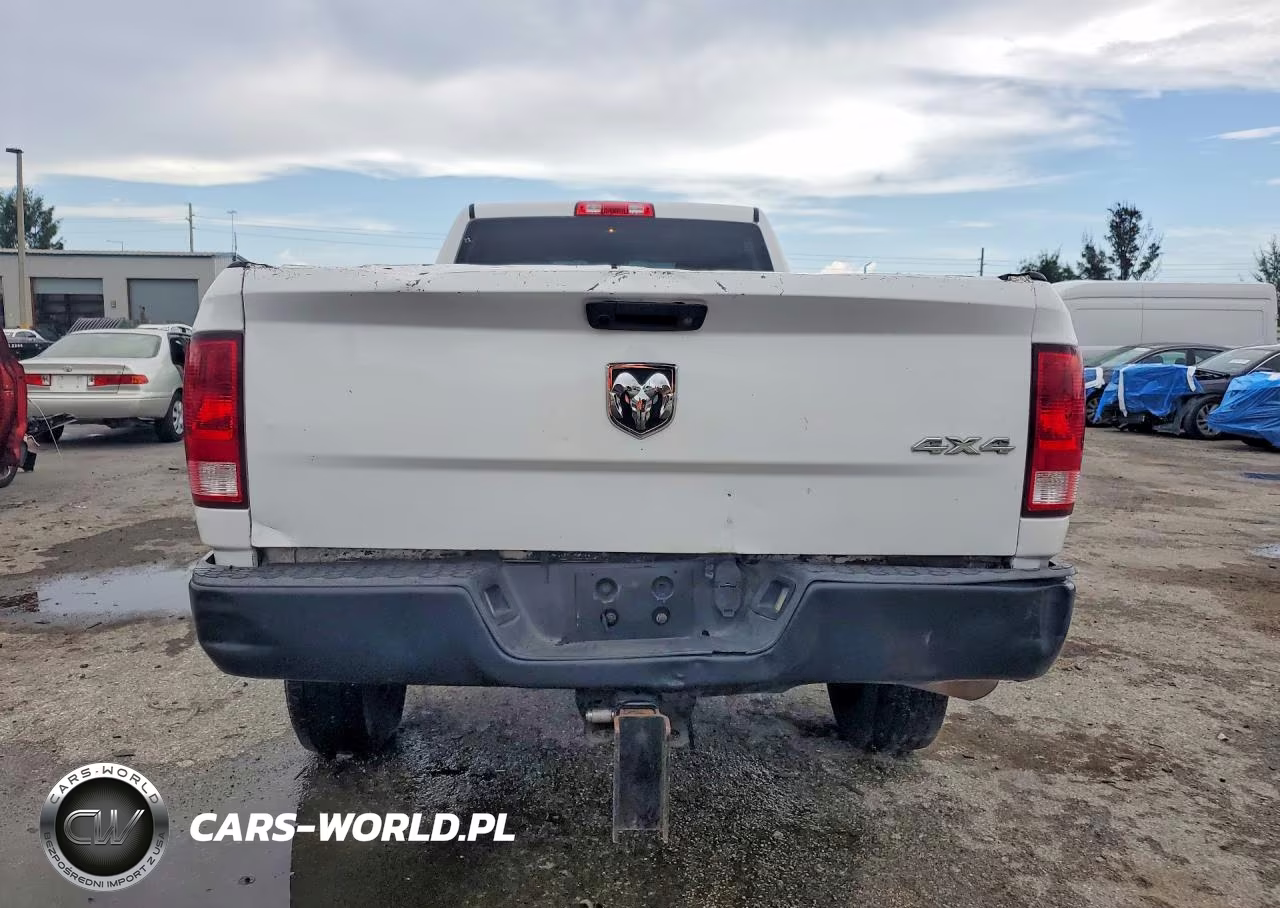 2018 Ram 2500 St VIN:3C6TR5HT0JG326156 - 6