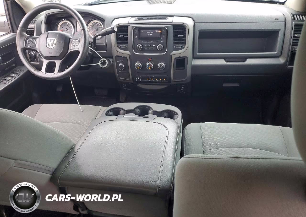 2018 Ram 2500 St VIN:3C6TR5HT0JG326156 - 8