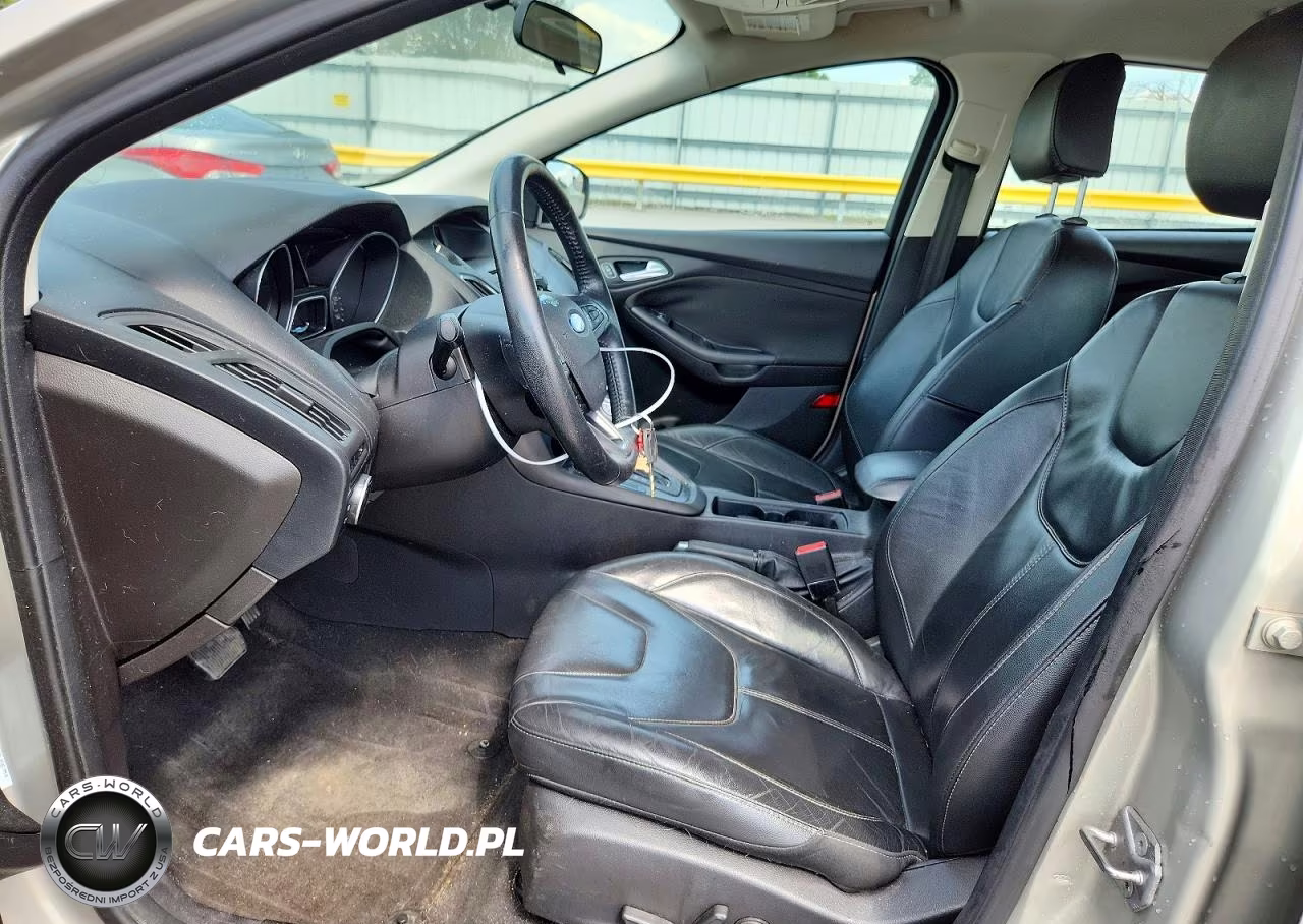 2015 Ford Focus Se VIN:1FADP3K21FL360565 - 7