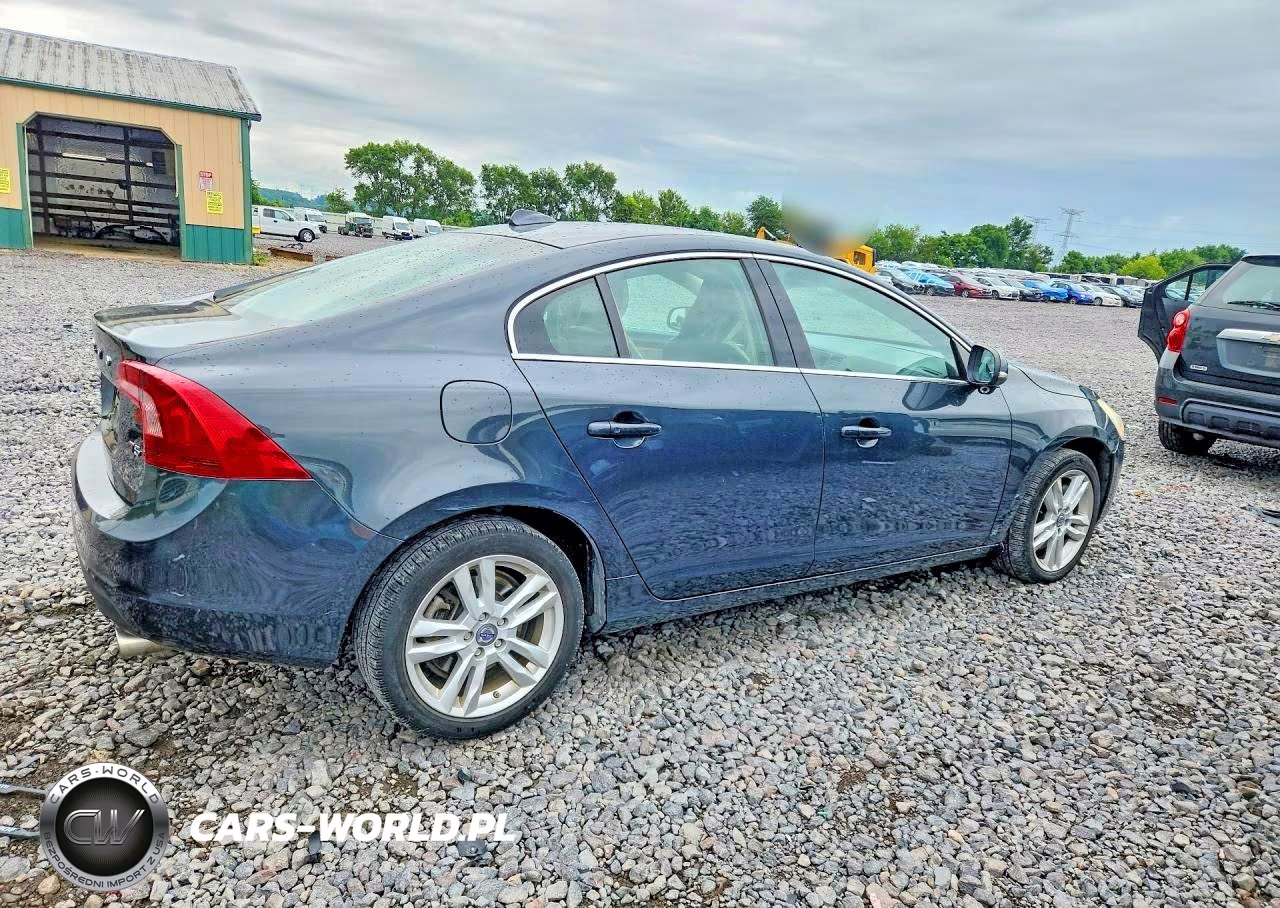 2013 Volvo S60 T5 VIN:YV1612FS9D2209012 - 3