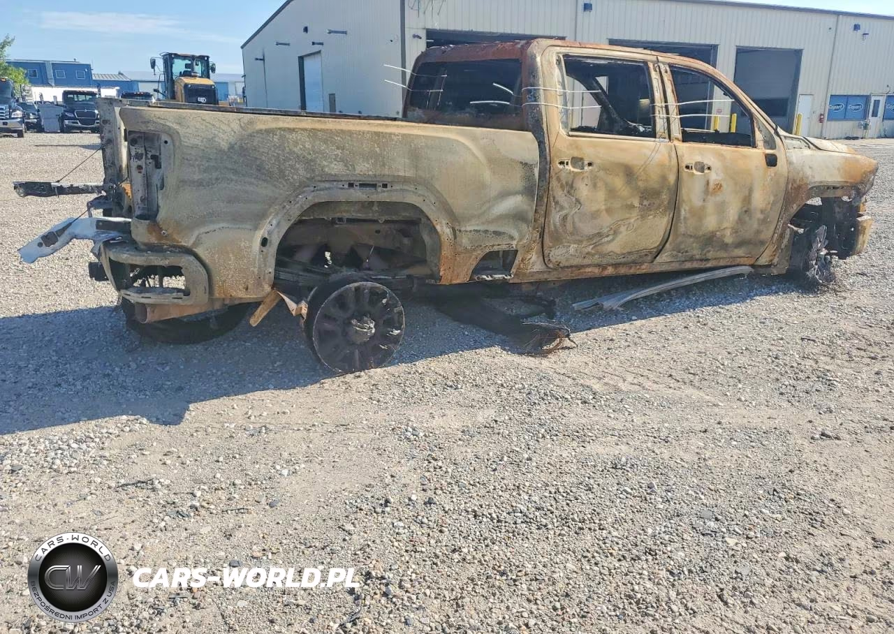 2021 GMC Sierra K3500 Denali VIN:1GT49WEY4MF263135 - 4