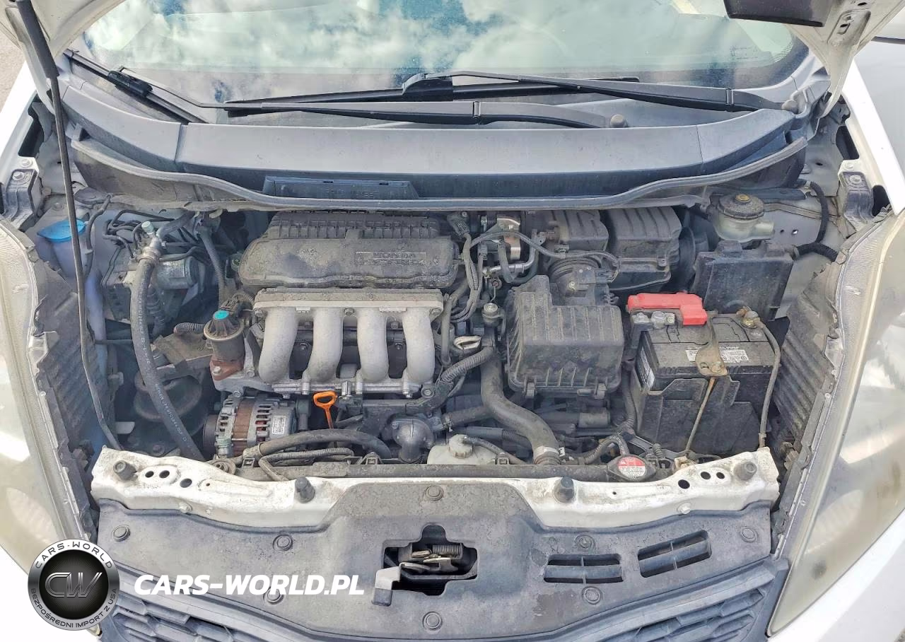 2012 Honda Fit Sport VIN:JHMGE8H55CC000589 - 11