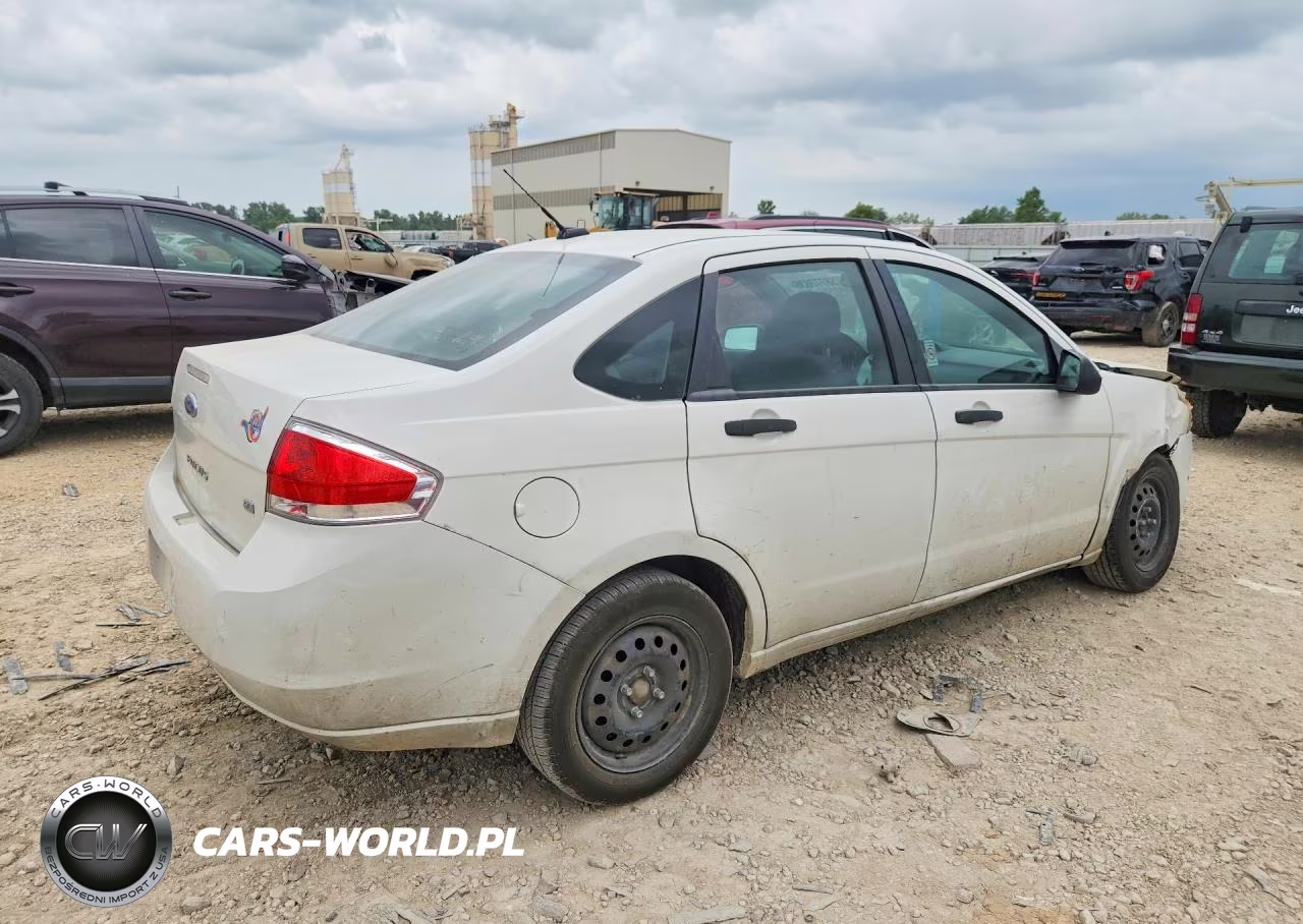 2011 Ford Focus Se VIN:1FAHP3FN6BW148243 - 3