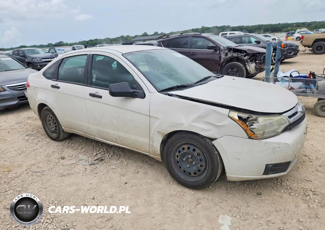 2011 Ford Focus Se VIN:1FAHP3FN6BW148243 - 4