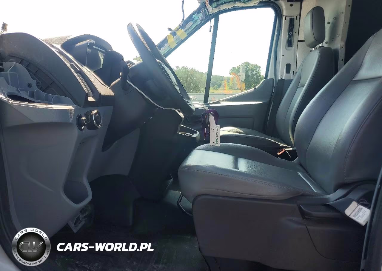 2019 Ford Transit 250 Delivery Van VIN:1FTYR2CMXKKA61138 - 7