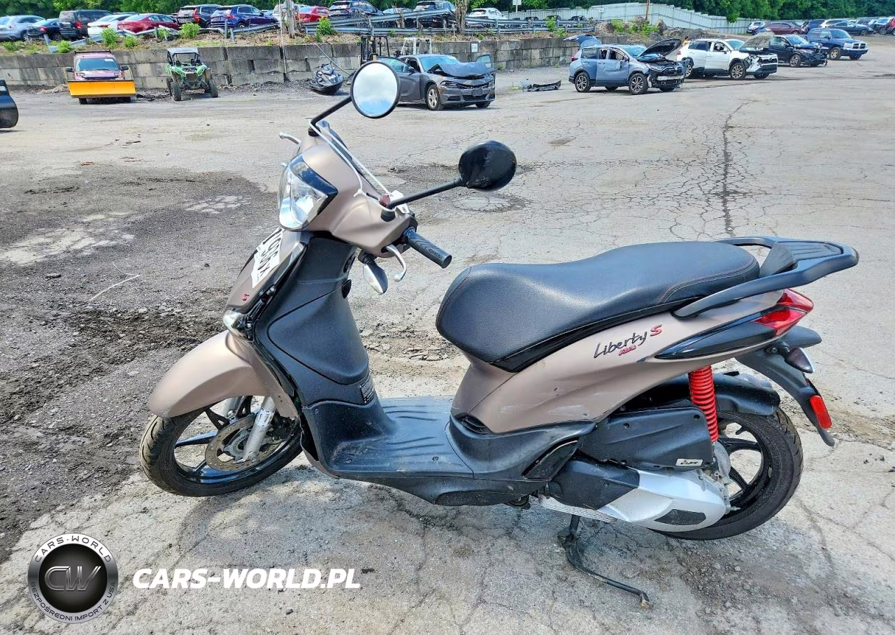 2023 Piaggio Liberty 150 VIN:ZAPM898GXP7004055 - 3