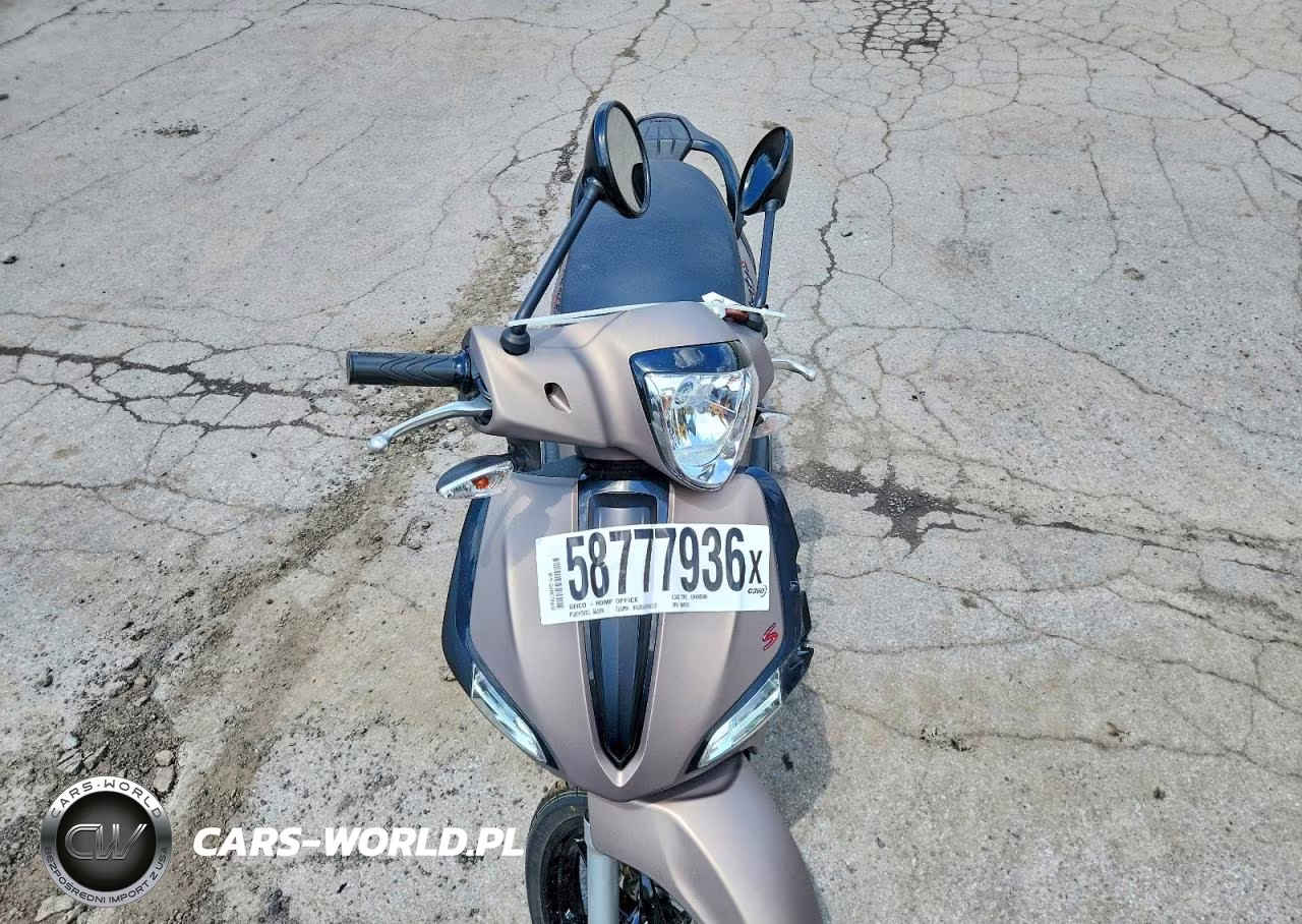 2023 Piaggio Liberty 150 VIN:ZAPM898GXP7004055 - 5