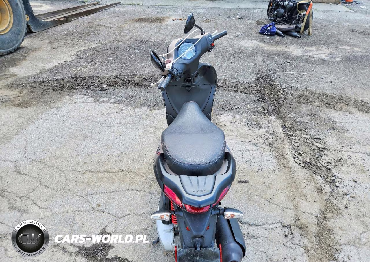 2023 Piaggio Liberty 150 VIN:ZAPM898GXP7004055 - 6