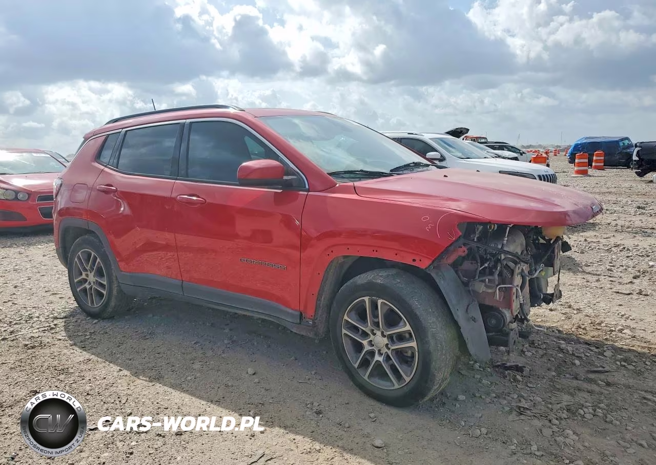 2020 Jeep Compass Latitude VIN:3C4NJCBB7LT198828 - 4