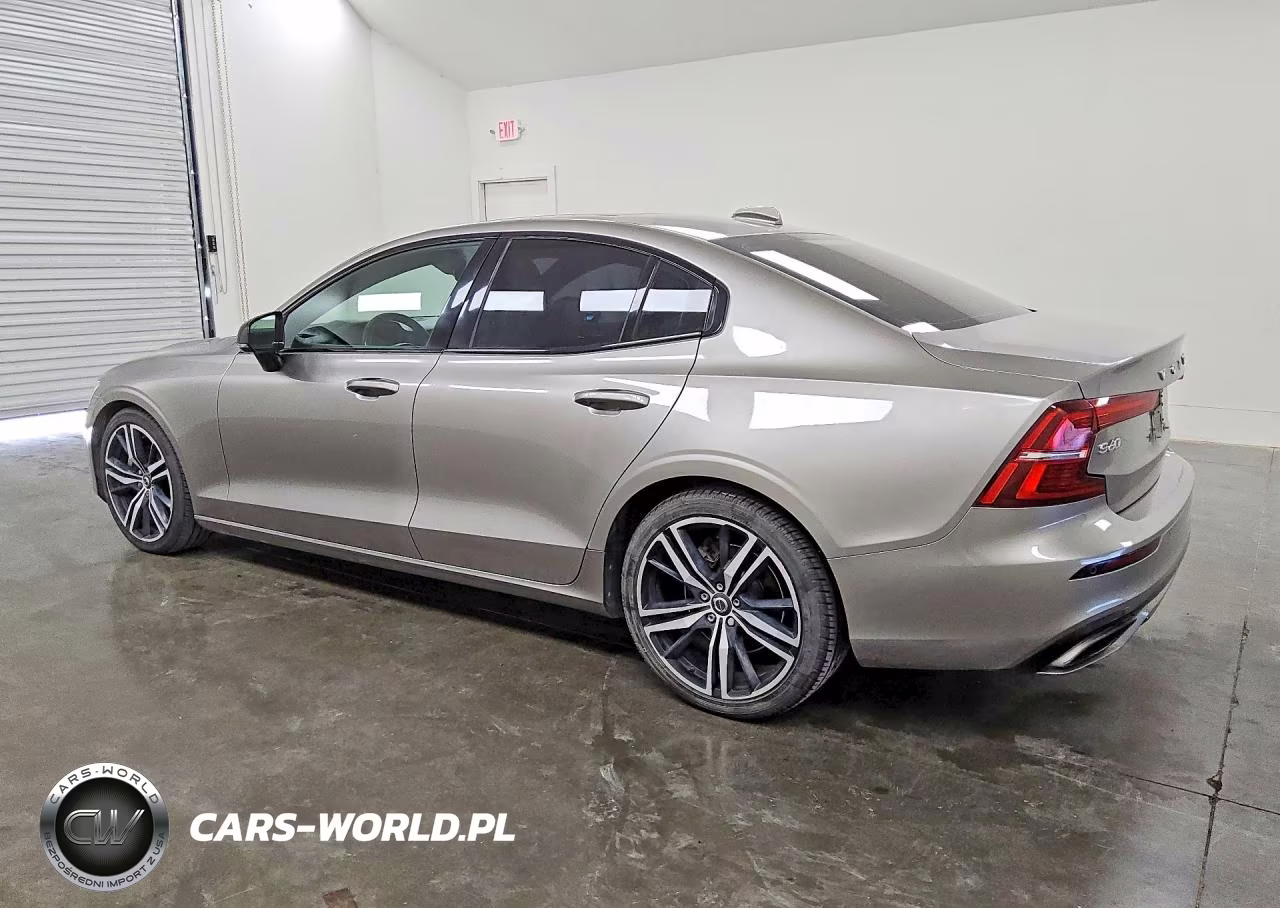 2019 Volvo S60 T5 R-Design VIN:7JR102FM7KG006335 - 2