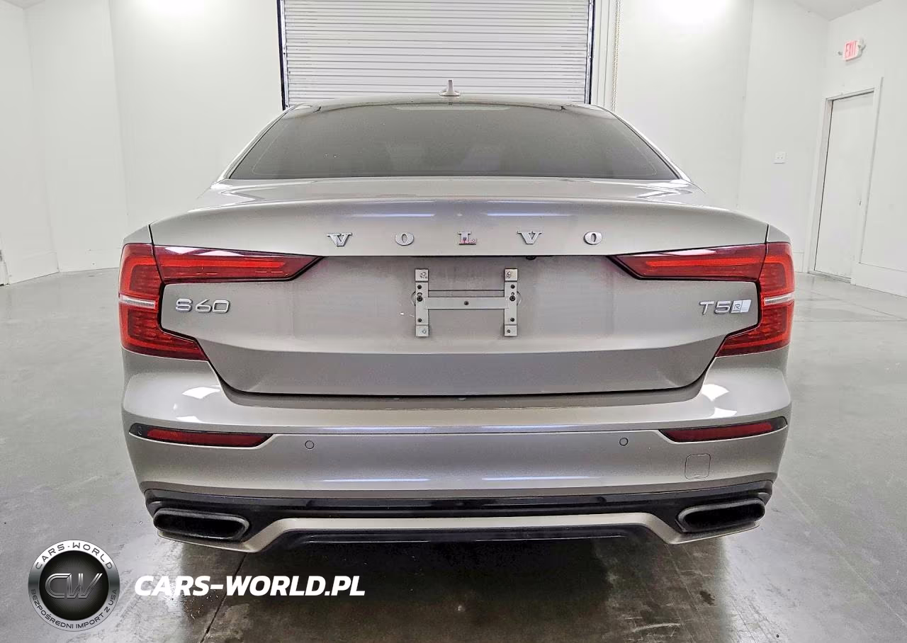 2019 Volvo S60 T5 R-Design VIN:7JR102FM7KG006335 - 6