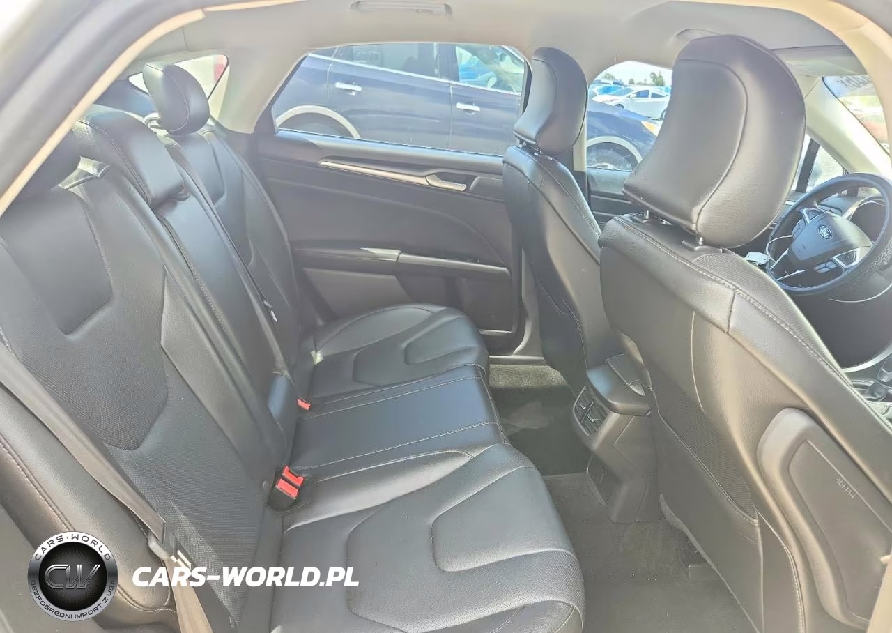 2016 Ford Fusion Titanium VIN:3FA6P0K9XGR211630 - 10